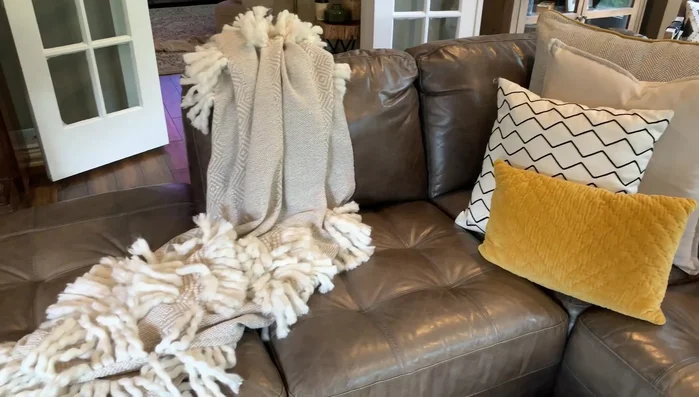 Avoid over-decorating; leave some empty space on surfaces.