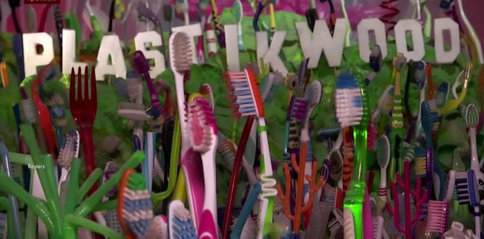 Design and create the cartoon sets using the collected garbage.