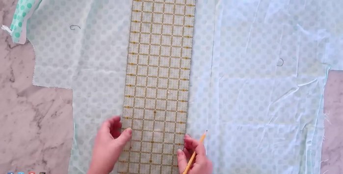 Pre-wash and cut cotton fabric into squares (8x8 inches or 11x11 inches recommended).