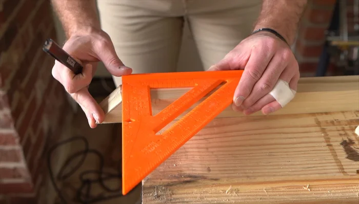 Cut off the excess wood at the 3-inch mark.